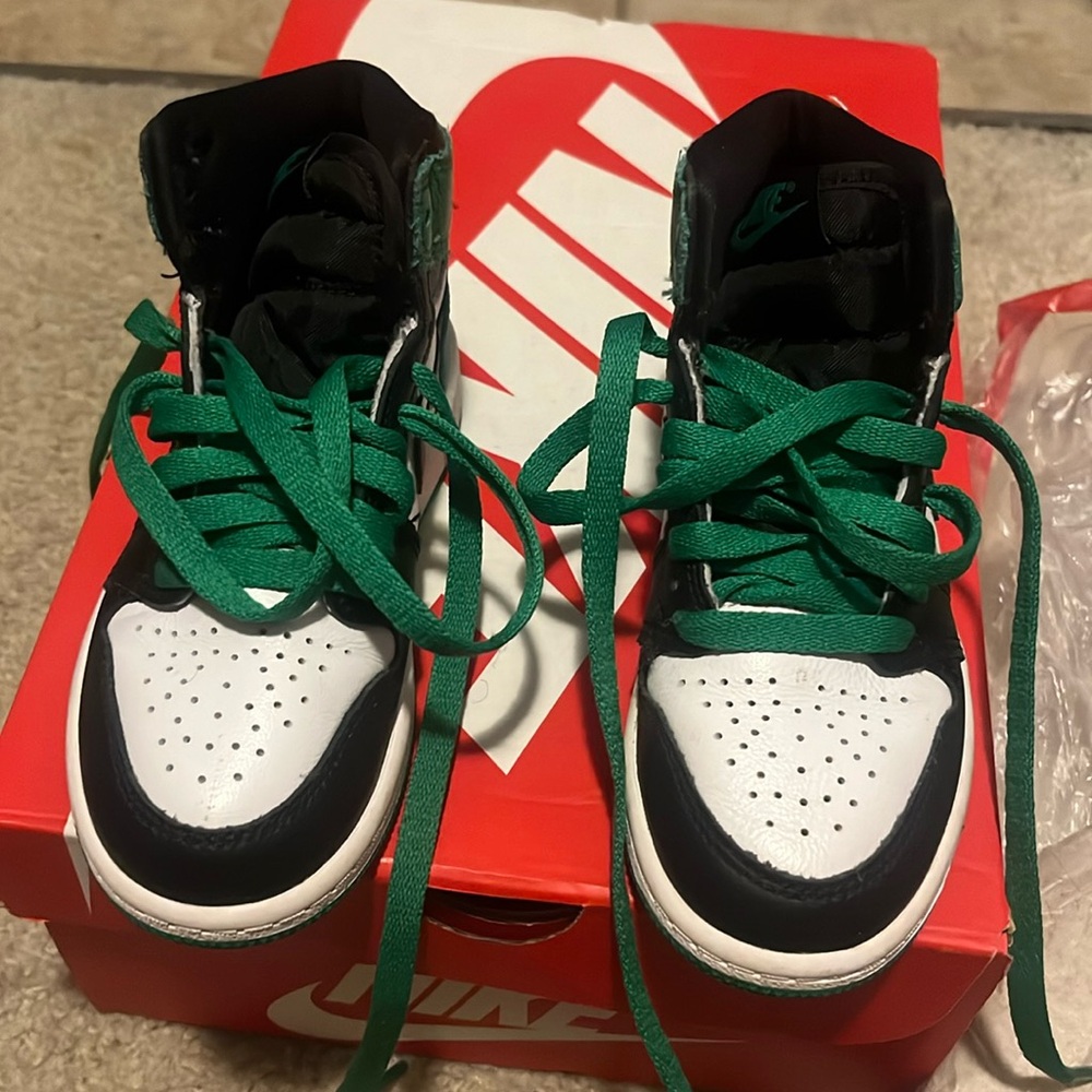 Kids Jordan ones